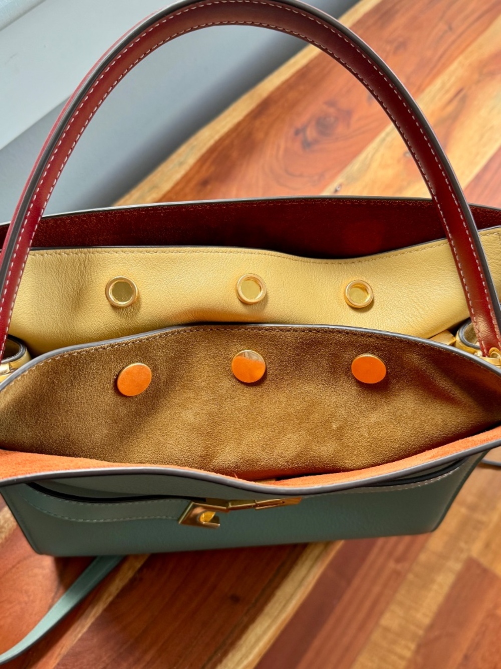 NWOT: Tory Burch Lee Radziwill Bag - Rare color combination - Picture 3 of 10